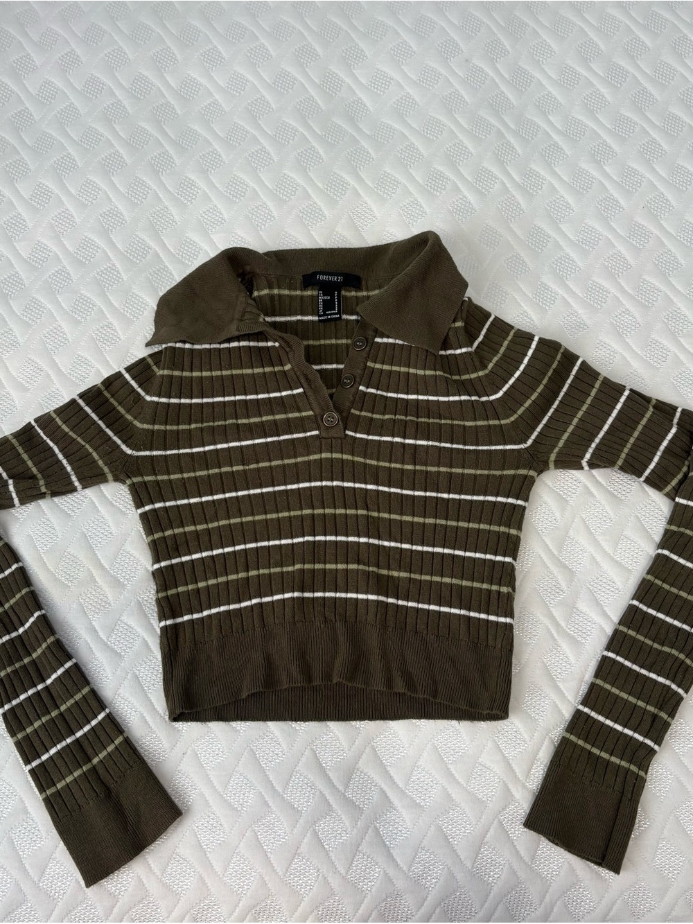 FOREVER 21 Olive Green Striped Ribbed Polo Sweater S